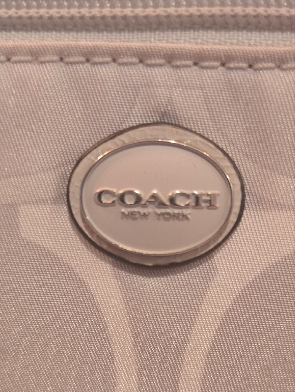 ​✨🪞 EUC CLASSIC GRAY COACH SIGNATURE MAKEUP/ TOILETRIES BAG💄✨